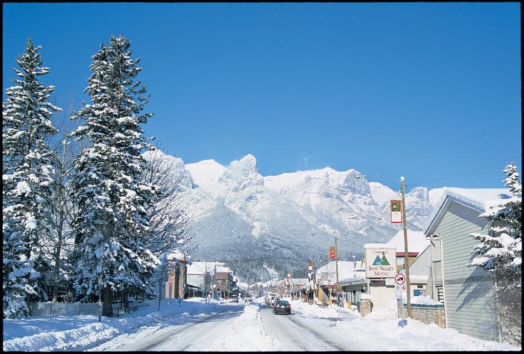 Canmore Crossing Esterno foto